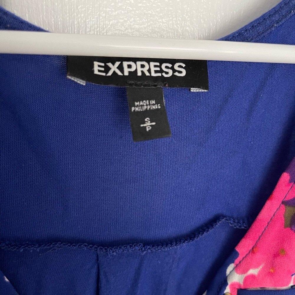 Express Top - Picture 2 of 2